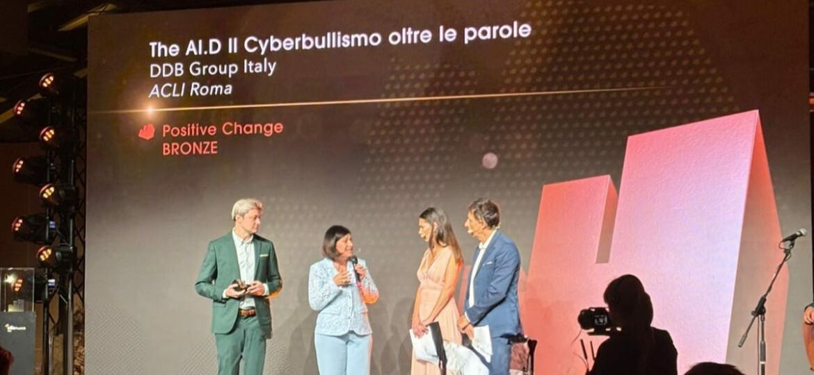premiata agli effe awards la campagna contro il cyberbullismo the aid acli roma ddb group roma capitale